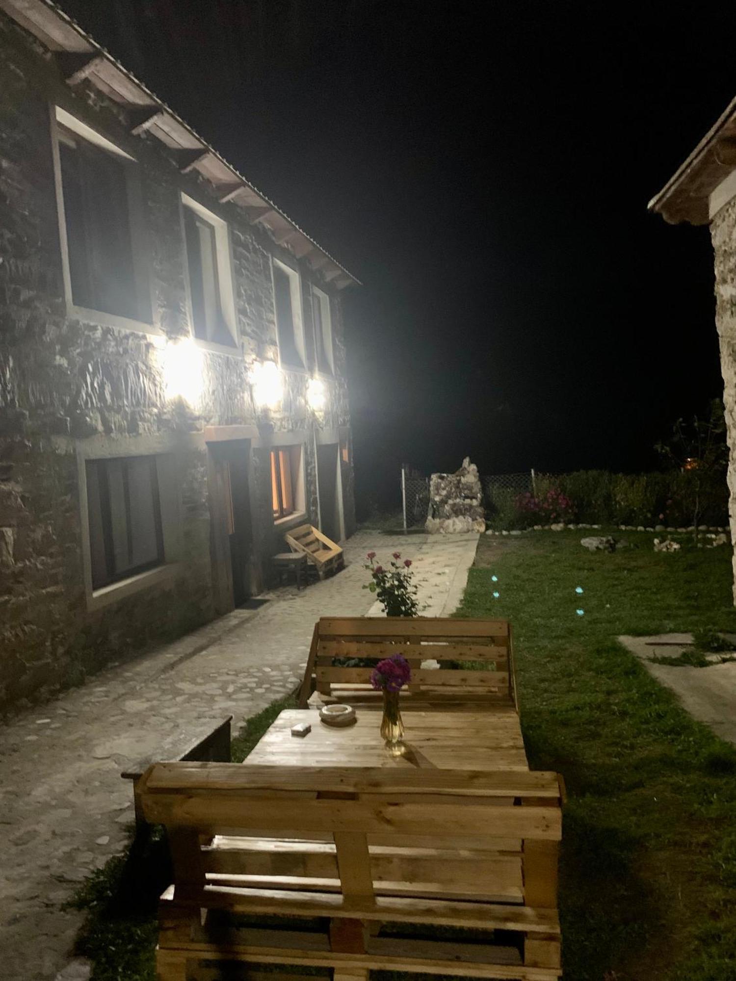 River Side Svaneti ميستيا المظهر الخارجي الصورة